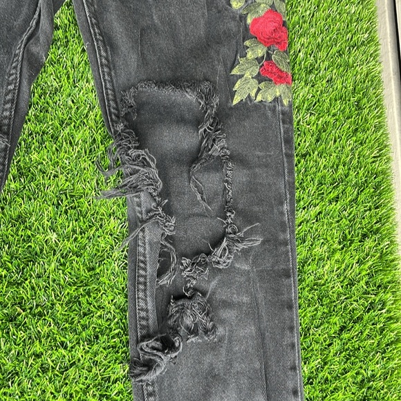 PACSUN Black Distressed Roses Jeans size 30 - Picture 3 of 12